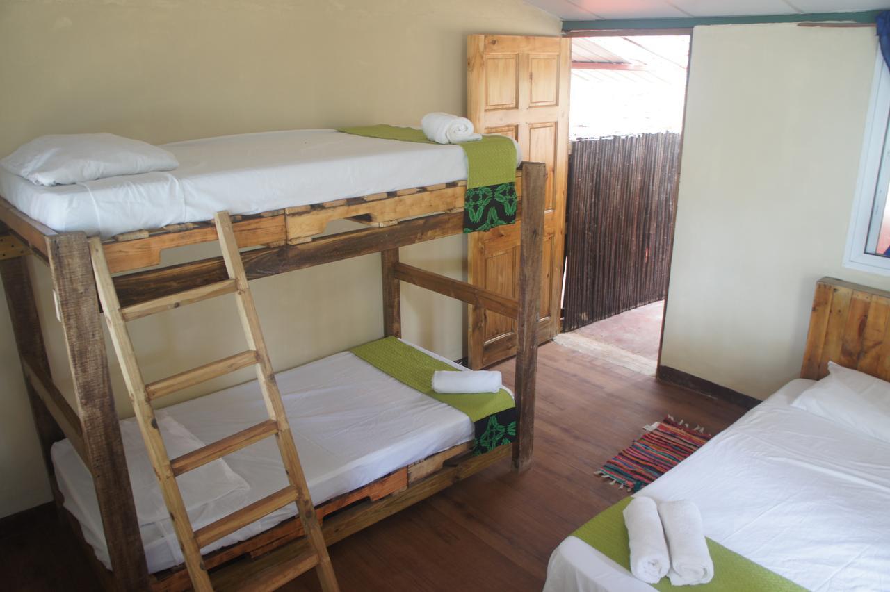 Cebaco Sunrise Lodge Isla Cebaco Bagian luar foto