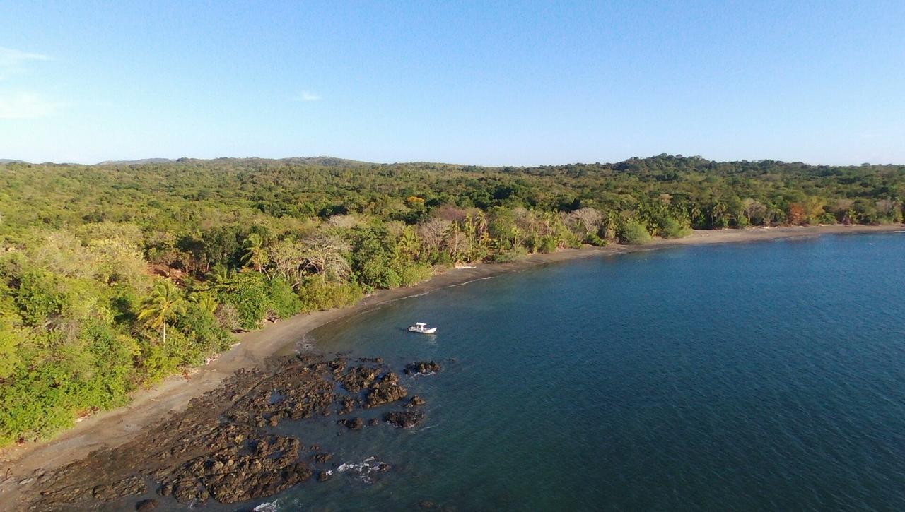 Cebaco Sunrise Lodge Isla Cebaco Bagian luar foto