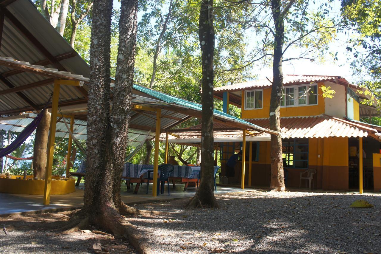 Cebaco Sunrise Lodge Isla Cebaco Bagian luar foto